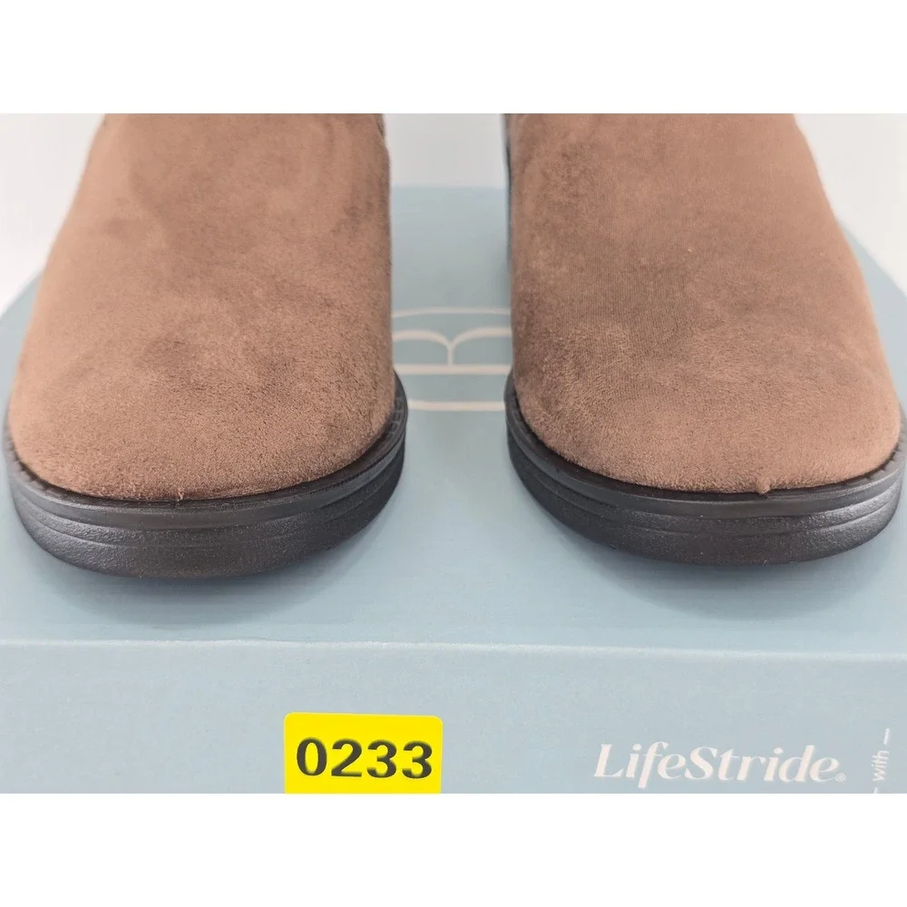 Bzees LifeStride Optimum Boots Womens 7.5 Mocha Brown Tall Suede - New